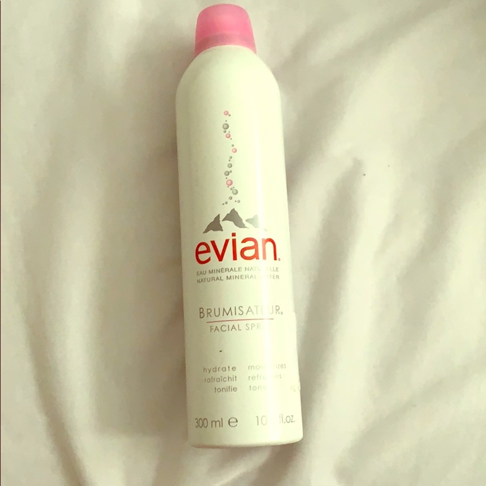 Like New Evian Brumisateur Facial Spray